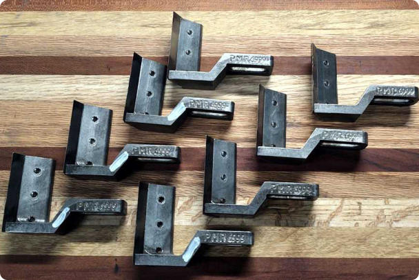 L-shape knives/blades